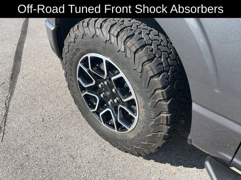Used 2022 Ford F150 XLT w/ Equipment Group 302A High AWD/4WD image 11