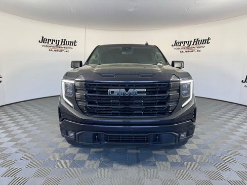 Used 2024 GMC Sierra 1500 Elevation image 4