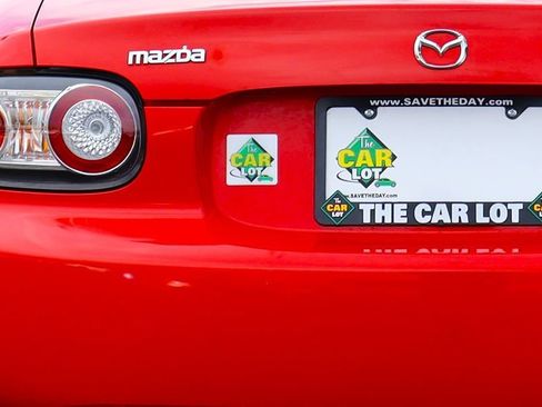 Used 2008 MAZDA MX-5 Miata Grand Touring w/ Premium Pkg RWD image 19