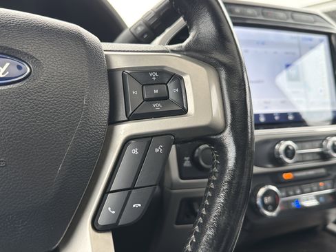 Used 2022 Ford F350 Lariat w/ Lariat Ultimate Package image 12