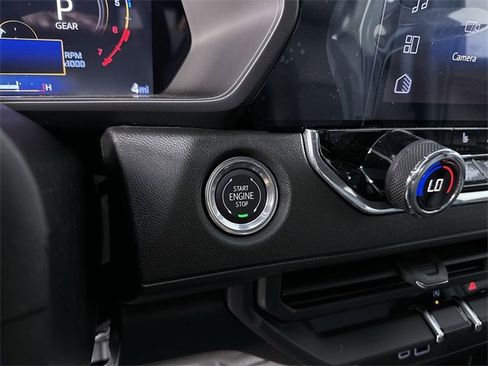New 2025 Chevrolet Colorado Trail Boss image 17