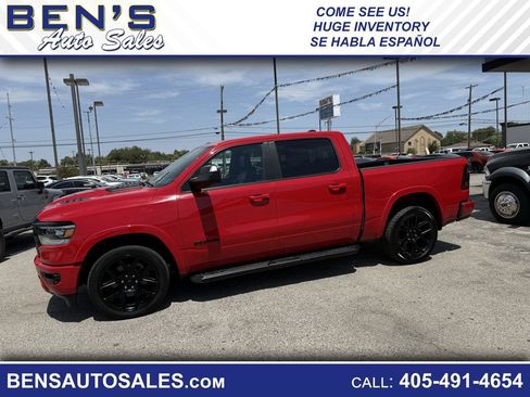 Used 2021 RAM 1500 Laramie AWD/4WD image 1