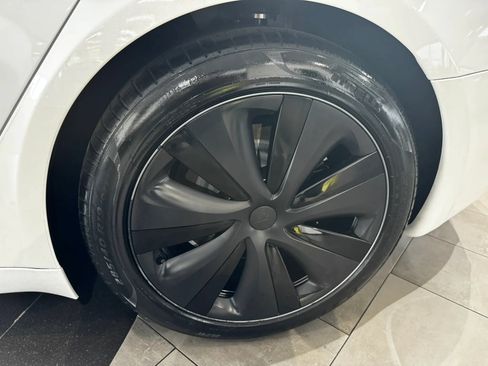 Used 2022 Tesla Model S Standard Range AWD/4WD image 45