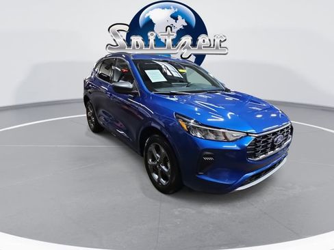 Used 2023 Ford Escape ST-Line w/ Tech Pack #1 image 2