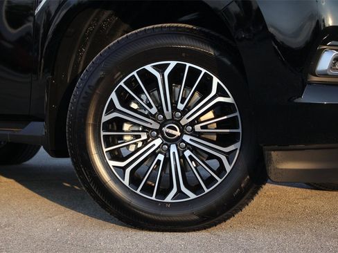 New 2025 Nissan Armada Platinum w/ Convenience Package image 3