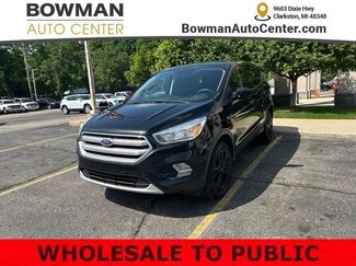 Used 2017 Ford Escape SE AWD/4WD video 1