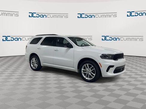 Used 2024 Dodge Durango GT AWD/4WD image 2