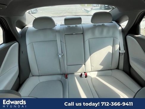 New 2024 Hyundai Ioniq 6 Limited image 24