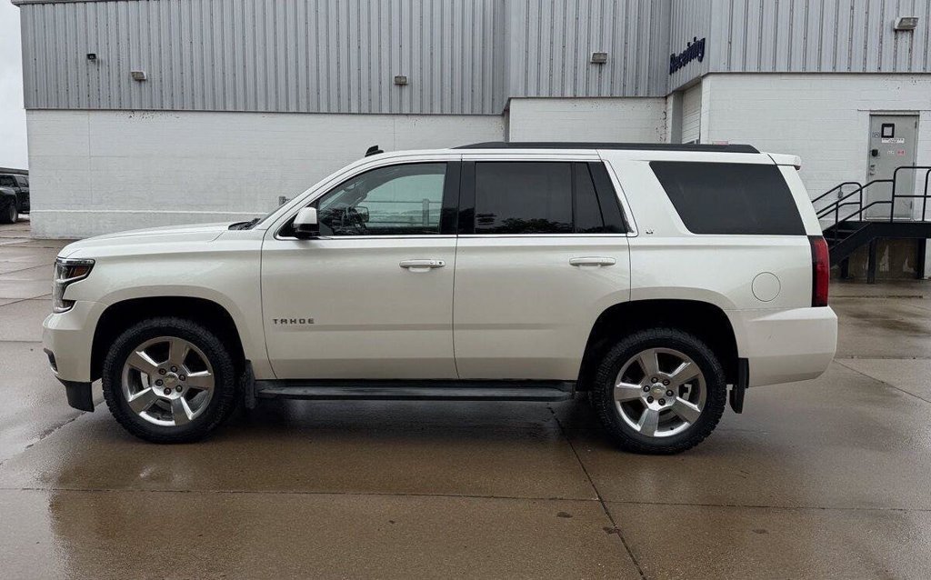 Used 2015 Chevrolet Tahoe LT AWD/4WD image 35
