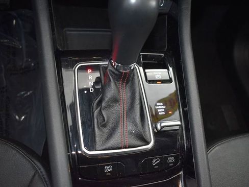 Used 2024 Jeep Compass Trailhawk image 26