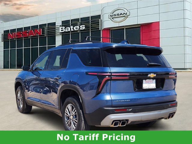 Used 2025 Chevrolet Traverse LT w/ Driver Confidence Package FWD image 5
