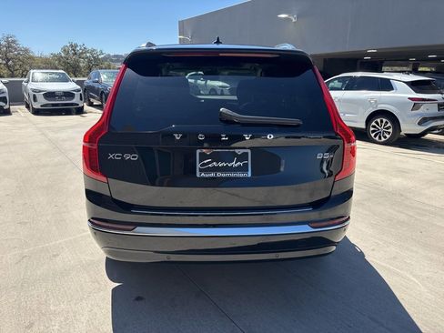 Used 2025 Volvo XC90 B5 Plus w/ Protection Package Premier image 7