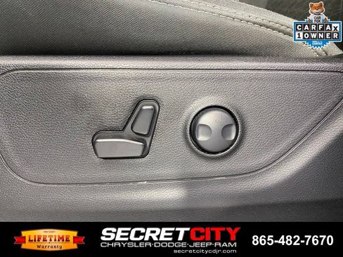Used 2025 RAM 1500 Big Horn AWD/4WD image 13