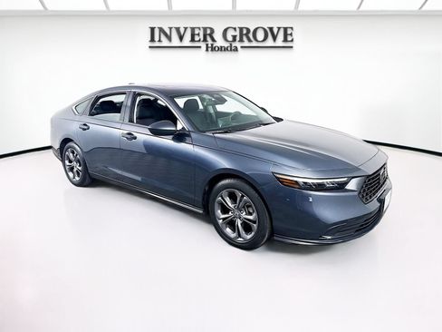 Certified 2023 Honda Accord EX image 3