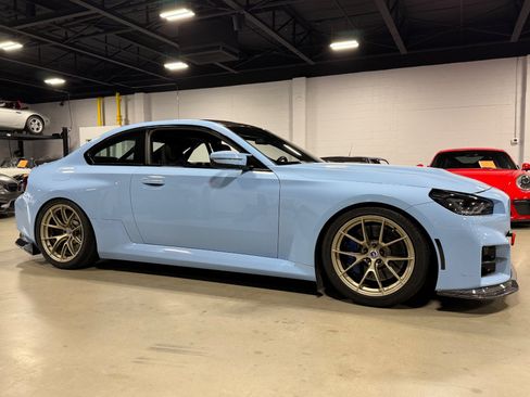 Used 2023 BMW M2 w/ Lighting Package RWD image 42