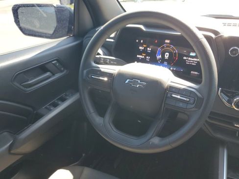 Used 2024 Chevrolet Colorado Trail Boss w/ Advanced Trailering Package AWD/4WD image 6