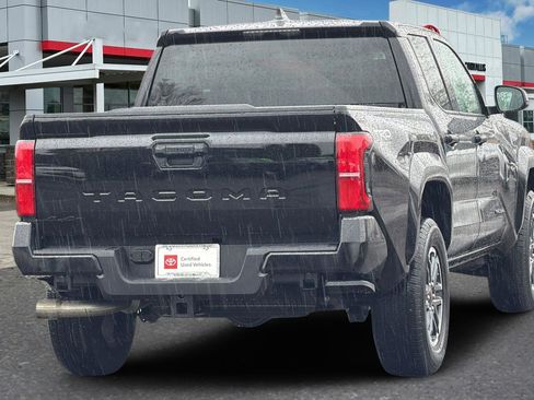 Certified 2025 Toyota Tacoma TRD Sport image 4