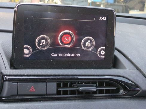 Used 2022 MAZDA MX-5 Miata RF Grand Touring image 11