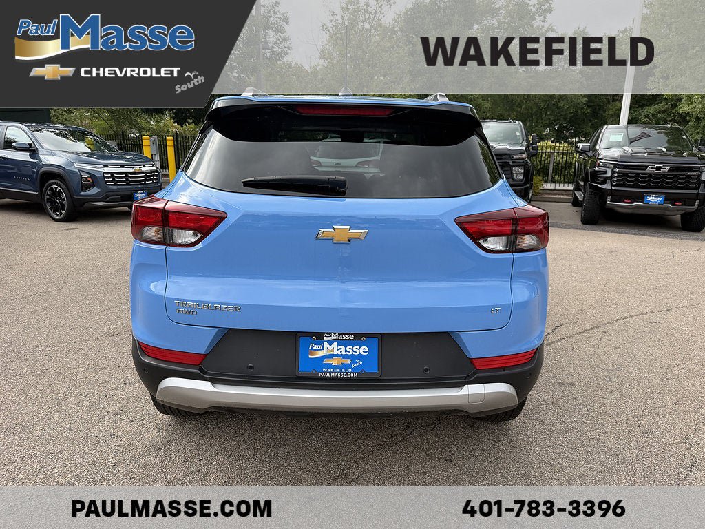 Certified 2024 Chevrolet TrailBlazer LT w/ LT Cold Weather Package AWD/4WD image 4