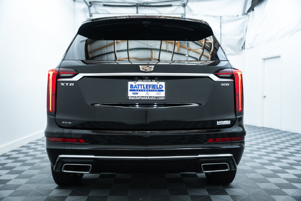 Used 2024 Cadillac XT6 Premium Luxury w/ Technology Package AWD/4WD image 6