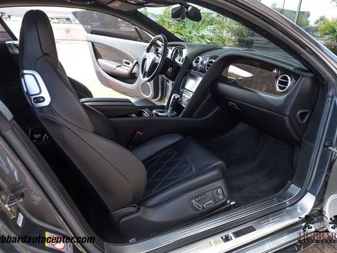 Used 2014 Bentley Continental GT Speed image 19