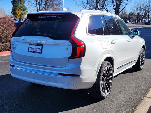 New 2026 Volvo XC90 T8 Plus w/ Protection Package Premier image 3