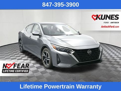 Used 2024 Nissan Sentra SV image 1