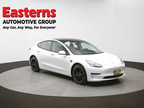 Used 2023 Tesla Model 3 Standard Range RWD image 44