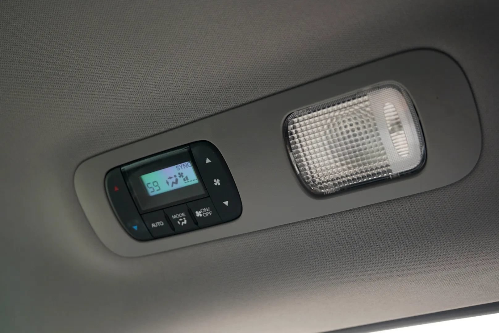 Used 2022 Honda Odyssey EX-L image 37