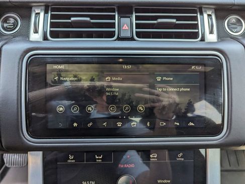 Used 2020 Land Rover Range Rover HSE AWD/4WD image 22