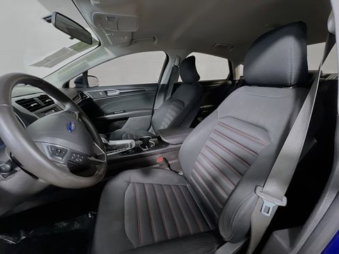 Used 2016 Ford Fusion SE w/ Equipment Group 201A image 15