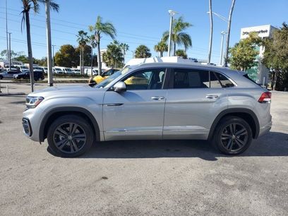 Used 2022 Volkswagen Atlas Cross Sport SEL R-Line