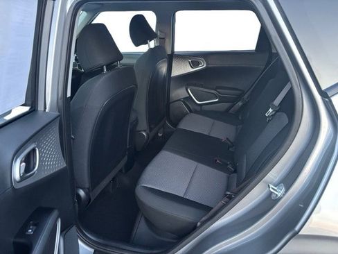 Certified 2023 Kia Soul LX w/ LX Technology Package image 12