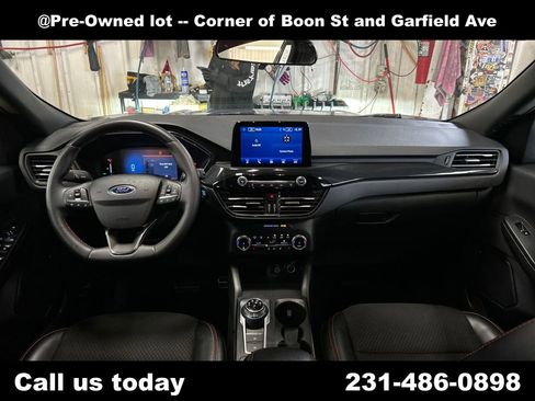 Used 2024 Ford Escape ST-Line AWD/4WD image 18