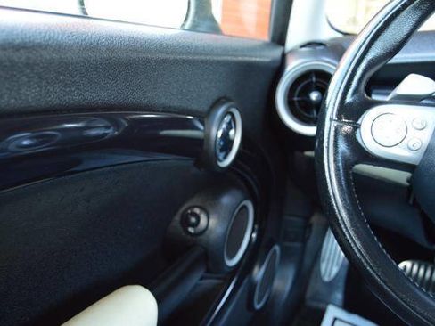 Used 2009 MINI Cooper Clubman S image 54