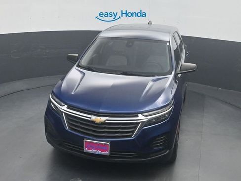 Used 2022 Chevrolet Equinox LS FWD image 21