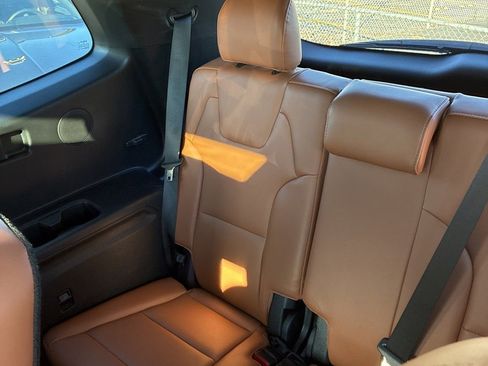 Certified 2024 Kia Telluride SX Prestige X-Line image 15