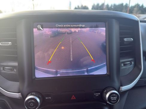 Used 2020 RAM 1500 Big Horn image 15