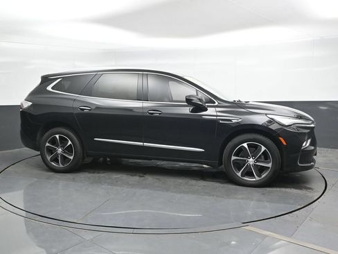 Used 2022 Buick Enclave Essence w/ Experience Buick Package AWD/4WD image 5