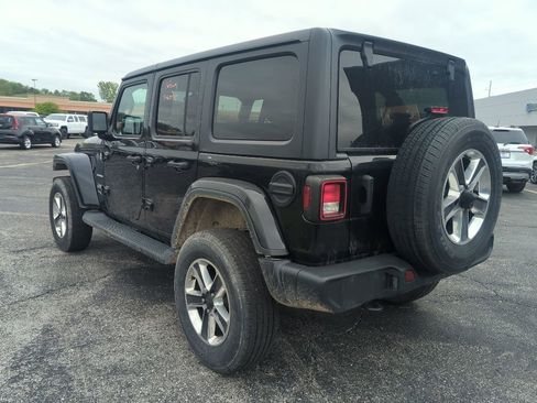 Used 2021 Jeep Wrangler Unlimited Sahara w/ Uconnect 4C Nav & Sound Group AWD/4WD image 8