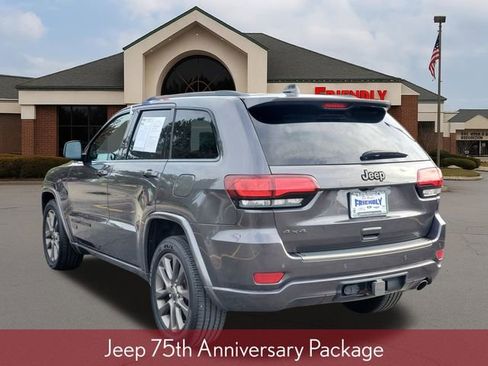 Used 2017 Jeep Grand Cherokee Limited 75th Anniversary AWD/4WD image 3