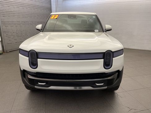 Used 2022 Rivian R1T Launch Edition image 15