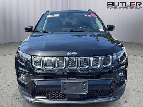 Used 2022 Jeep Compass Latitude w/ Convenience Group FWD image 6