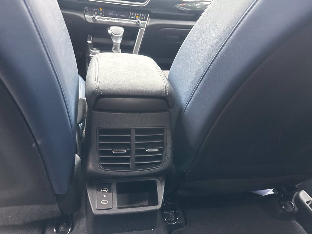 Used 2025 Kia Seltos S AWD/4WD image 17