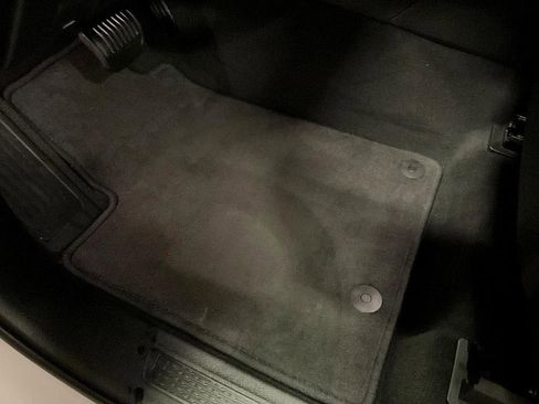 Used 2023 Jeep Grand Cherokee Altitude image 19