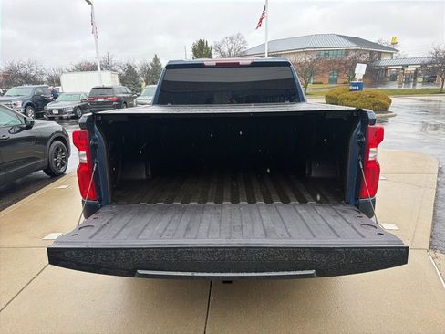 Used 2023 Chevrolet Silverado 1500 RST w/ Z71 Off-Road Package image 44