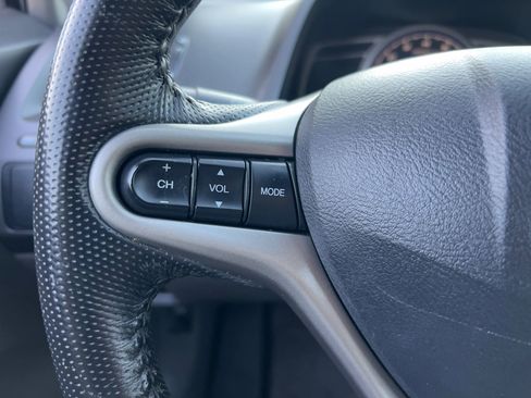 Used 2010 Honda Civic EX-L image 17