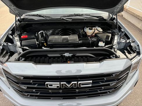 Used 2024 GMC Sierra 1500 Elevation w/ LPO, Elevation Black Package image 22