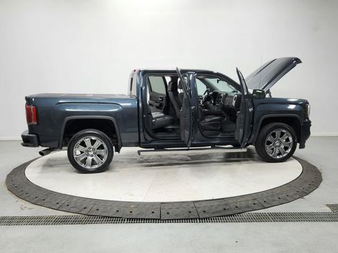 Used 2018 GMC Sierra 1500 Denali w/ Denali Ultimate Package image 16