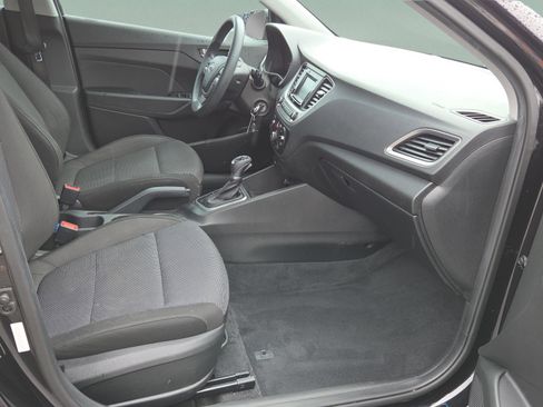 Used 2018 Hyundai Accent SE image 20